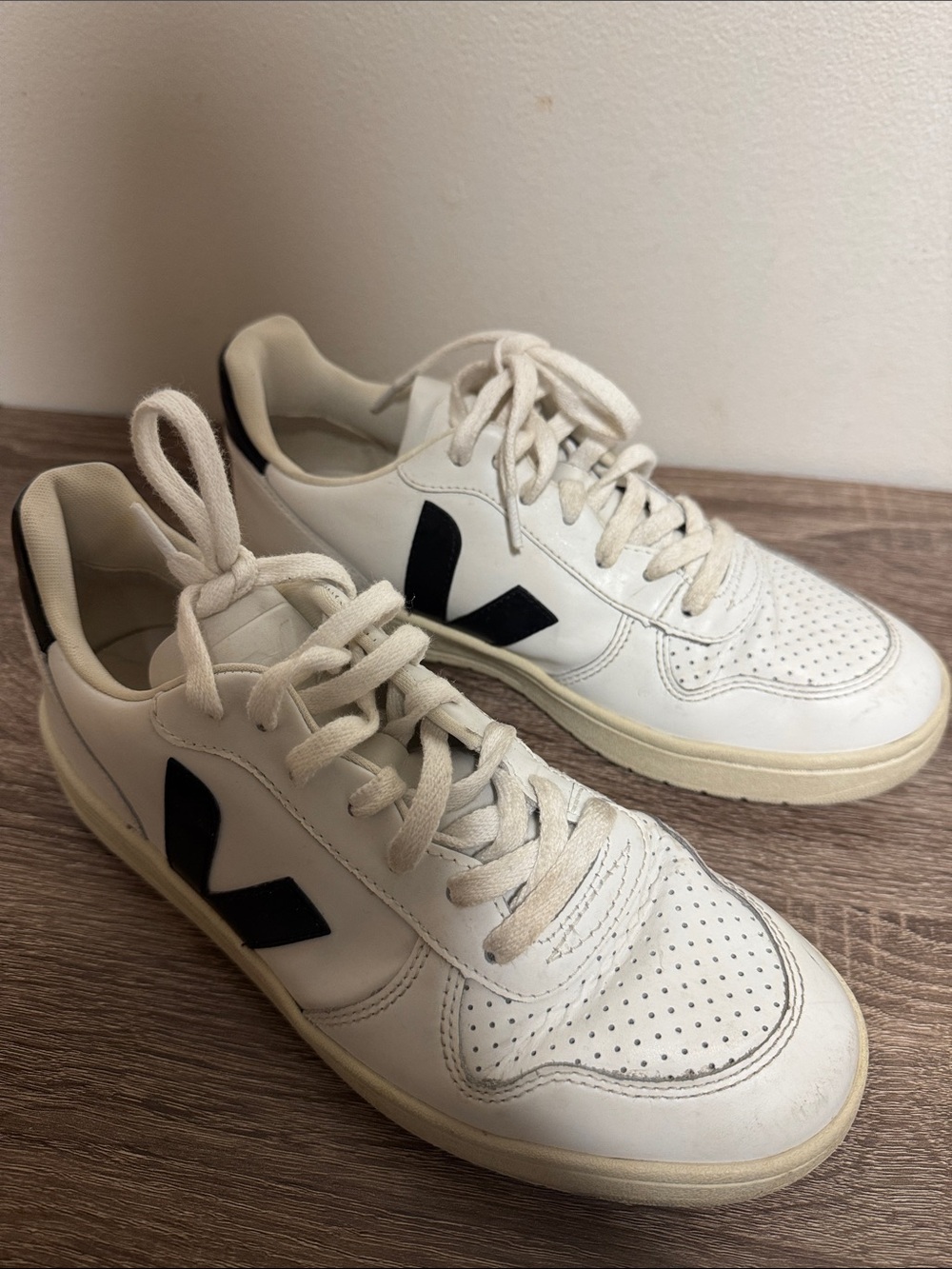 Veja White Leather Sneakers with Black V Logo